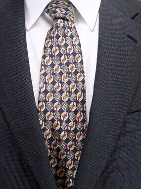 Egon Von Furstenberg Silk Tie Italy Geometric Chain Pattern Designer Classic